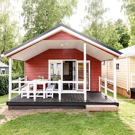 Campsite Lodge *